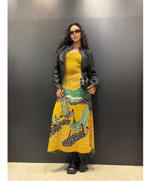 Desigual(デシグアル)の「リゾートグラフィックジャガードニットワンピース(ワンピース・レディース・イエロー・S/M/L/XL/XS)」の4枚目の写真