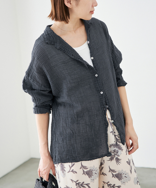 IENA(イエナ)の「LES ATELIERS FRANCAIS DE CONFECTION Blouse Desert PE26BLDESERTGDC(シャツ/ブラウス・レディース・ブラック系その他/アイボリー・FREE)」の21枚目の写真