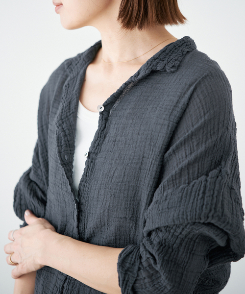 IENA(イエナ)の「LES ATELIERS FRANCAIS DE CONFECTION Blouse Desert PE26BLDESERTGDC(シャツ/ブラウス・レディース・ブラック系その他/アイボリー・FREE)」の22枚目の写真