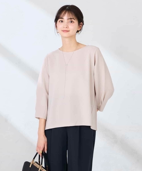 a.v.v(アーヴェヴェ)の「光沢リップル七分袖カットソー(Tシャツ/カットソー・レディース・グレー系その他/ネイビー/ダークインディゴブルー・40/36/38)」の2枚目の写真
