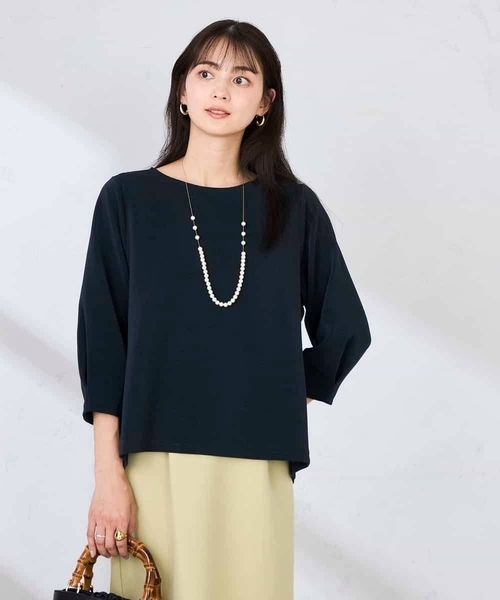 a.v.v(アーヴェヴェ)の「光沢リップル七分袖カットソー(Tシャツ/カットソー・レディース・グレー系その他/ネイビー/ダークインディゴブルー・40/36/38)」の1枚目の写真