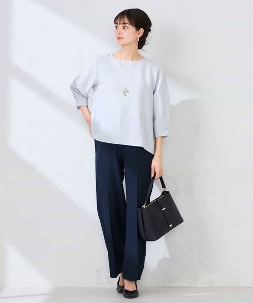 a.v.v(アーヴェヴェ)の「光沢リップル七分袖カットソー(Tシャツ/カットソー・レディース・グレー系その他/ネイビー/ダークインディゴブルー・40/36/38)」の9枚目の写真