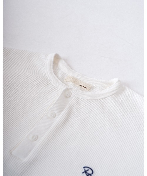 #Re:room（リルーム）の「ヘンリーネックワッフルロングスリーブ（Tシャツ/カットソー・メンズ・ブラック/グレー/ホワイト・FREE）」の8枚目の写真