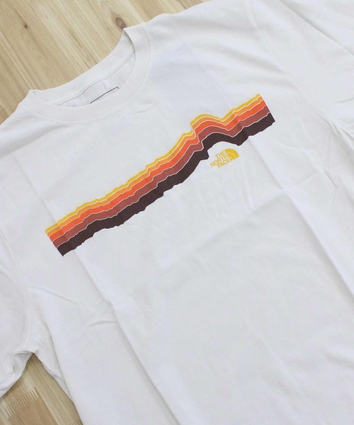 THE NORTH FACE(ザノースフェイス)の「エボリューション テキーラ サンライズ 半袖Tシャツ M EVOLUTION TEQUILA SUNRISE SHORT SLEEVE TEE- GRAPHIC(Tシャツ/カットソー・メンズ・グリーン系/ホワイト系/ブルー系・M/XL/L)」の6枚目の写真