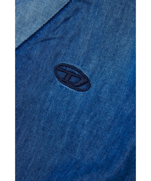 DIESEL(ディーゼル)の「キッズ デニムドレス DALFIE(シャツワンピース・キッズ・インディゴブルー・8Y/10Y/12Y/14Y/6Y/4Y)」の4枚目の写真