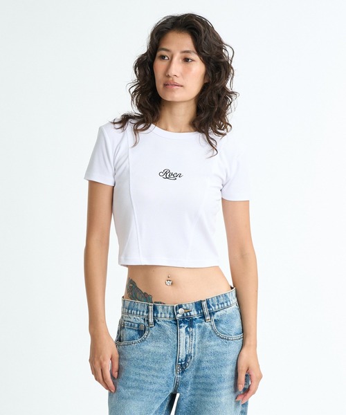 RVCA(ルーカ)の「RVCA ウィメンズ RVCA SS BABY TEE Tシャツ 【2026年春夏モデル】(Tシャツ/カットソー・レディース・ブラック系その他/ピンク系その他/ホワイト・SMALL/MEDIUM)」の2枚目の写真
