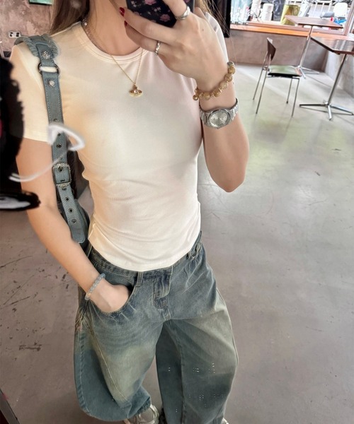 c.u.l(シーユーエル)の「シンプル カットアウトデザイン ラインカット 半袖Tシャツ culw916(Tシャツ/カットソー・レディース・ホワイト/ブラック/グレー・M/L)」の9枚目の写真