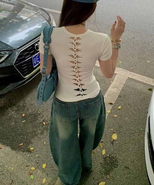 c.u.l(シーユーエル)の「シンプル カットアウトデザイン ラインカット 半袖Tシャツ culw916(Tシャツ/カットソー・レディース・ホワイト/ブラック/グレー・M/L)」の10枚目の写真