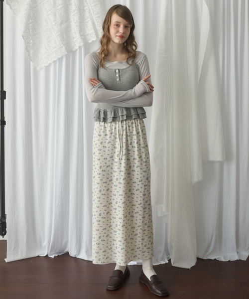 Birthday room(バースデイルーム)の「小花柄サーマルロングスカート/Small floral print thermal long skirt(スカート・レディース・アイボリー/ネイビー・FREE)」の18枚目の写真