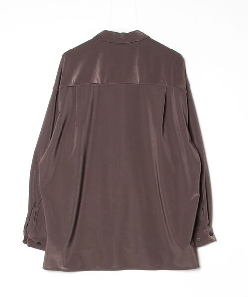 STUDIOUS（ステュディオス）の「ナロープリーツリラックスシャツ（シャツ/ブラウス・メンズ・ブラック/グレイッシュベージュ/ブラウン・1/2）」の4枚目の写真