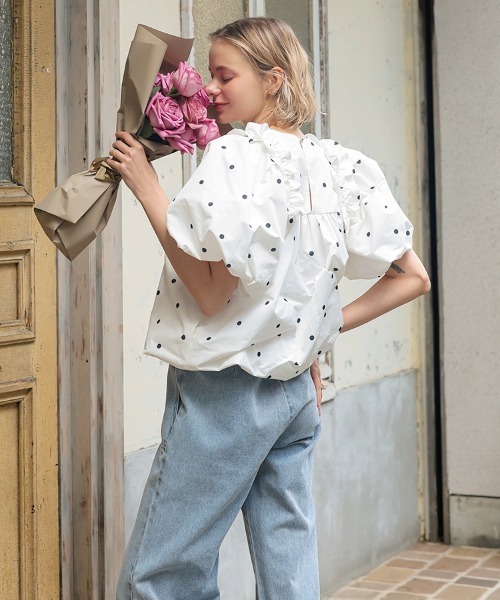DONOBAN(ドノバン)の「フリルヘムデニム(その他パンツ・レディース・ブルー・ロング丈/ミディアム丈/ショート丈)」の13枚目の写真
