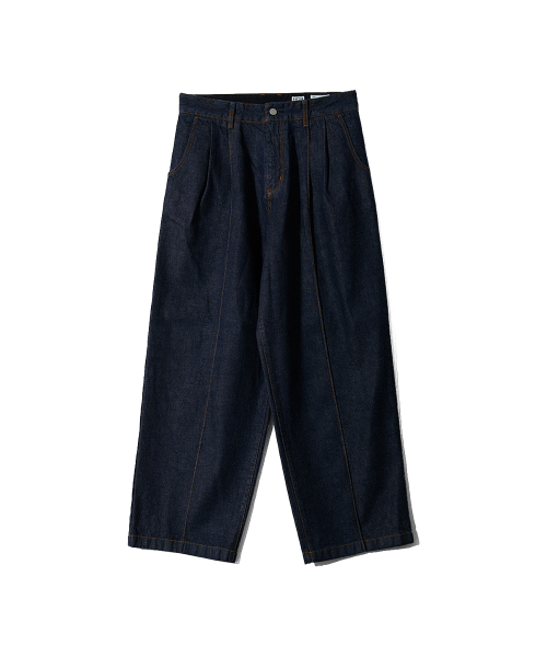 HORLISUN(ホーリーサン)の「Nileblue Wide Pleats Denim Pants Dark Navy(デニムパンツ・メンズ・その他・SMALL/MEDIUM/LARGE)」の1枚目の写真