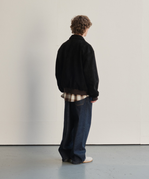 HORLISUN(ホーリーサン)の「Nileblue Wide Pleats Denim Pants Dark Navy(デニムパンツ・メンズ・その他・SMALL/MEDIUM/LARGE)」の10枚目の写真