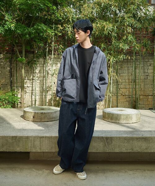HORLISUN(ホーリーサン)の「Nileblue Wide Pleats Denim Pants Dark Navy(デニムパンツ・メンズ・その他・SMALL/MEDIUM/LARGE)」の13枚目の写真