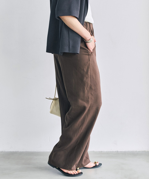 Spick & Span(スピックアンドスパン)の「《手洗い可》ハイブリッドリネンイージーパンツ(スラックス・レディース・ベージュ/ブラウン/ブラック・40/38/36/34)」の5枚目の写真