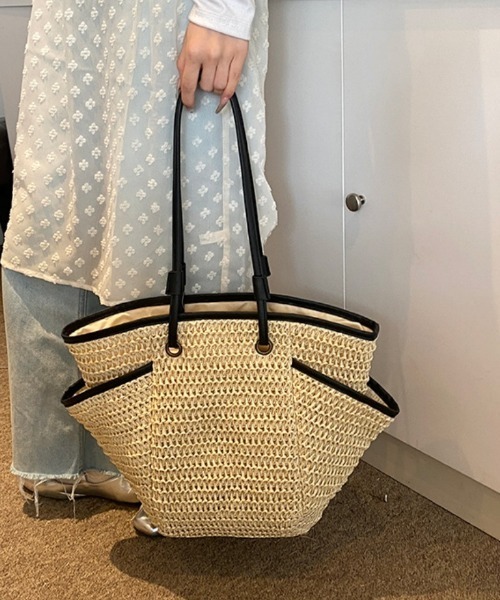 Ritzy(リッツィー)の「大容量 クロッシェ ストローかごバッグ トートバッグ(トートバッグ・レディース・アイボリー/モカ・FREE)」の11枚目の写真