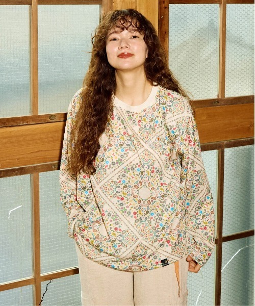 go slow caravan(ゴースローキャラバン)の「ガラガラ ロングスリーブTEE W(Tシャツ/カットソー・レディース・パープル系その他/ブラック系その他2/アイボリー/オレンジ/ブラック・FREE)」の2枚目の写真