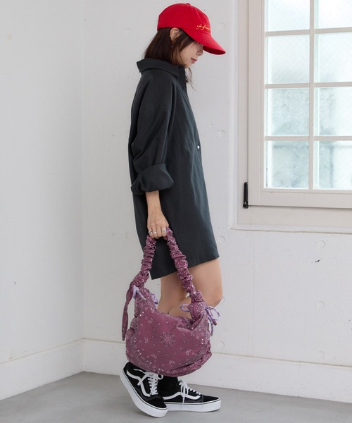 CONTROL FREAK / CTFK(コントロールフリーク)の「CONTROL FREAK(コントロールフリーク)バンダナギャザーショルダー(ショルダーバッグ・レディース・ボルドー/チャコール/ベージュ/ブルー・FREE)」の10枚目の写真