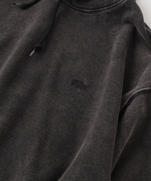 Alpha Industries（アルファインダストリーズ）の「ALPHA INDUSTRIES / アルファ インダストリーズ SNOW WASH HOODIE（パーカー・メンズ・ブラック/カーキ・SMALL/X-LARGE/LARGE/MEDIUM）」の4枚目の写真