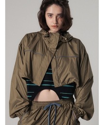 ELCHELE（エルチェレ）の「UNIVERSAL WINDBREAKER BOLERO（ナイロンジャケット）」