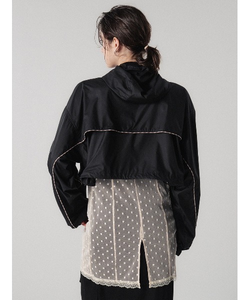 ELCHELE(エルチェレ)の「UNIVERSAL WINDBREAKER BOLERO(ナイロンジャケット・レディース・カーキ/ブラック・FREE)」の6枚目の写真