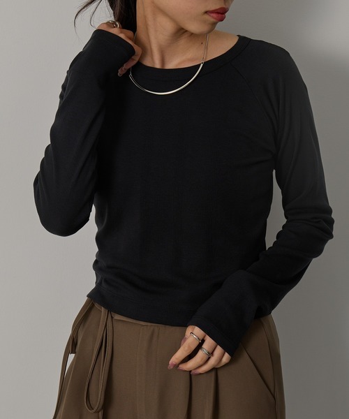 MILLER（ミラー）の「【Robert P. Miller】ウールレーヨン パネルリブ ロングスリーブTシャツ RM264-2287（Tシャツ/カットソー・レディース・アイボリー/チャコールグレー/ブラウン・FREE）」の2枚目の写真