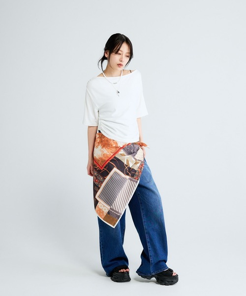 JEANASIS(ジーナシス)の「アシメギャザーボートネック5S/670826(Tシャツ/カットソー・レディース・ブラック/グレー/ホワイト・FREE)」の7枚目の写真