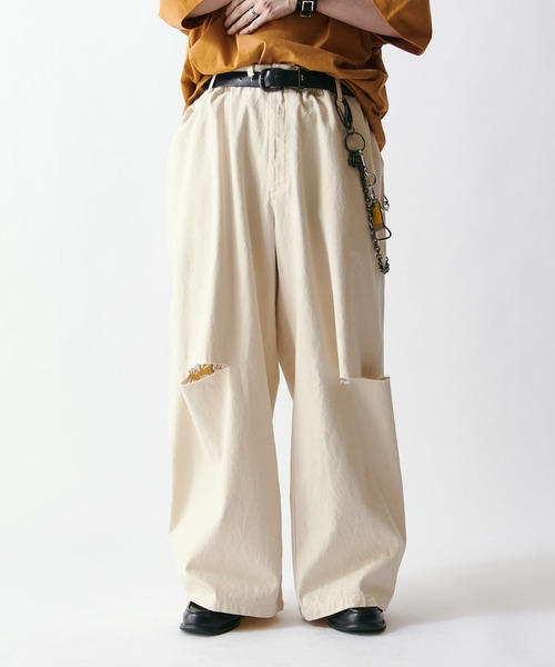 Lui's(ルイス)の「【WEB限定】ニー・スリット ワイドボリュームパンツ(その他パンツ・メンズ・アイボリー/ブラック・S/M)」の22枚目の写真