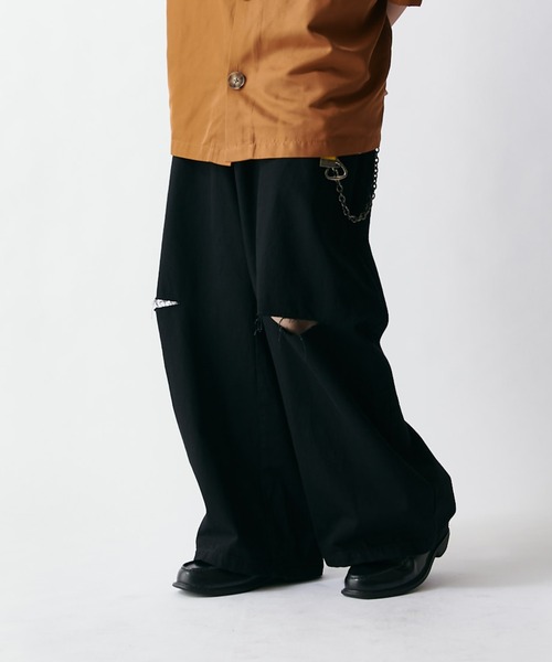 Lui's(ルイス)の「【WEB限定】ニー・スリット ワイドボリュームパンツ(その他パンツ・メンズ・アイボリー/ブラック・S/M)」の14枚目の写真