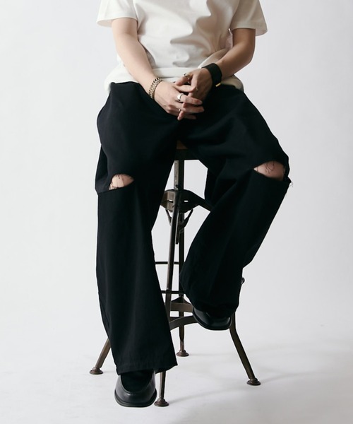 Lui's(ルイス)の「【WEB限定】ニー・スリット ワイドボリュームパンツ(その他パンツ・メンズ・アイボリー/ブラック・S/M)」の20枚目の写真