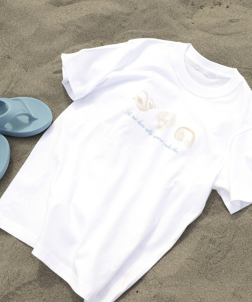 Firsthand（ファーストハンド）の「Firsthand/ファーストハンド コンフォータブル シェルプリント クルーネック Tシャツ（Tシャツ/カットソー・レディース・ベージュ/サックスブルー・FREE）」の12枚目の写真