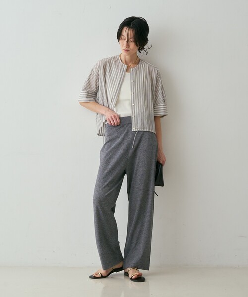 qualite(カリテ)の「【シルエット調整可能】フォルムドロストブラウス 春服 夏服 オフィスカジュアル きれいめ 羽織り シアー(シャツ/ブラウス・レディース・ブラック/オフホワイト/ライム・フリー)」の17枚目の写真
