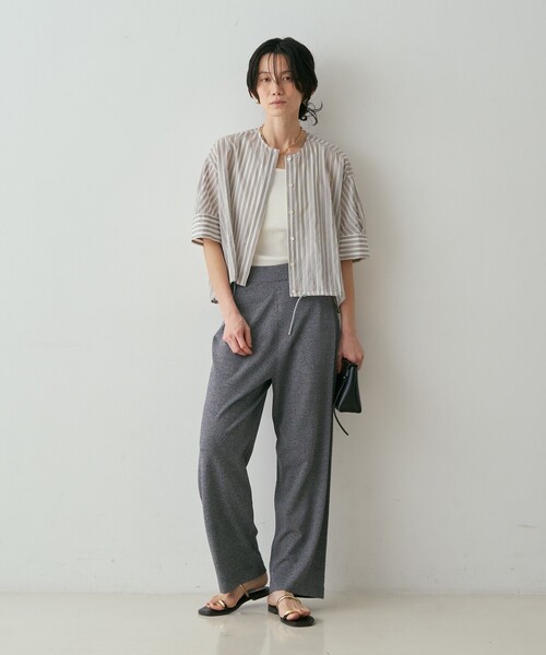 qualite(カリテ)の「【シルエット調整可能】フォルムドロストブラウス 春服 夏服 オフィスカジュアル きれいめ 羽織り シアー(シャツ/ブラウス・レディース・ブラック/オフホワイト/ライム・フリー)」の18枚目の写真