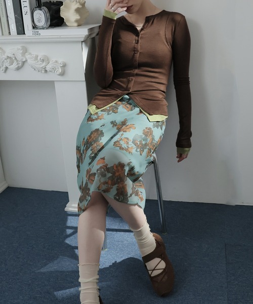 Ulysses（ユリシス）の「花柄シアーミディスカート（スカート・レディース・ブルー/ワインレッド・F）」の6枚目の写真