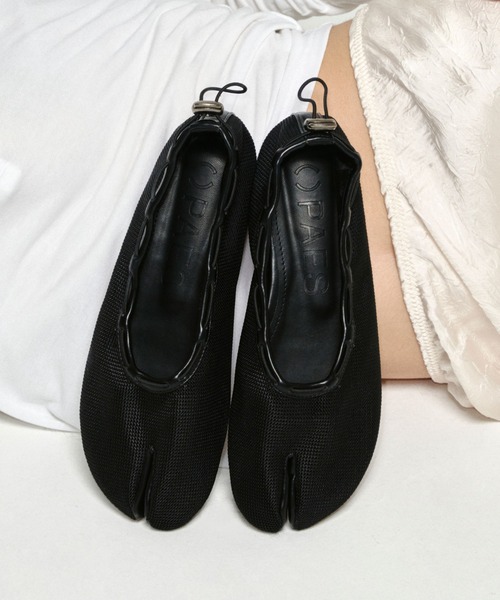 PAES(ペイズ)の「Mesh Air String Flat 20256 Black(パンプス・レディース・ブラック・23.0cm/23.5cm/24.0cm/24.5cm/25.0cm/22.5cm)」の2枚目の写真