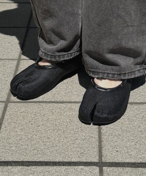 PAES(ペイズ)の「Mesh Air String Flat 20256 Black(パンプス・レディース・ブラック・23.0cm/23.5cm/24.0cm/24.5cm/25.0cm/22.5cm)」の4枚目の写真