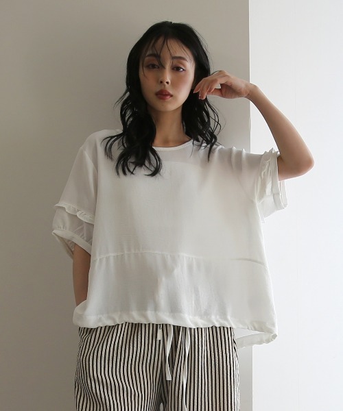 No one knows(ノーワンノーズ)の「ZOZO限定 袖フリルワイドトップス(Tシャツ/カットソー・レディース・ブラック/ホワイト・FREE)」の3枚目の写真