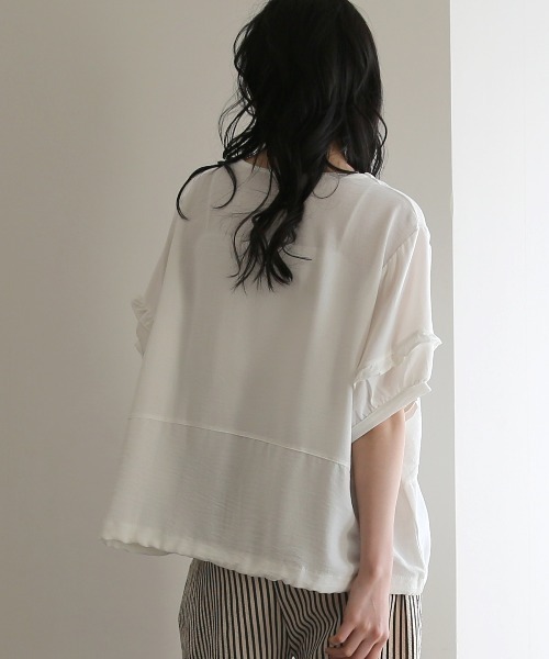 No one knows(ノーワンノーズ)の「ZOZO限定 袖フリルワイドトップス(Tシャツ/カットソー・レディース・ブラック/ホワイト・FREE)」の6枚目の写真