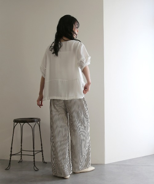 No one knows(ノーワンノーズ)の「ZOZO限定 袖フリルワイドトップス(Tシャツ/カットソー・レディース・ブラック/ホワイト・FREE)」の7枚目の写真