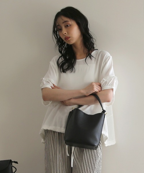 No one knows(ノーワンノーズ)の「ZOZO限定 袖フリルワイドトップス(Tシャツ/カットソー・レディース・ブラック/ホワイト・FREE)」の10枚目の写真