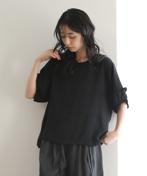 No one knows(ノーワンノーズ)の「ZOZO限定 袖フリルワイドトップス(Tシャツ/カットソー・レディース・ブラック/ホワイト・FREE)」の14枚目の写真