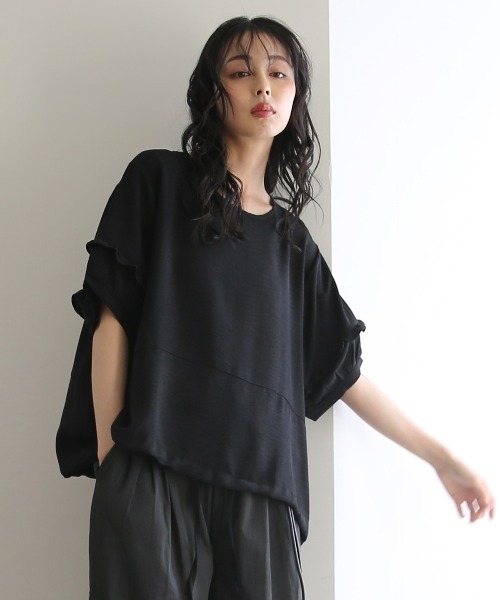 No one knows(ノーワンノーズ)の「ZOZO限定 袖フリルワイドトップス(Tシャツ/カットソー・レディース・ブラック/ホワイト・FREE)」の19枚目の写真