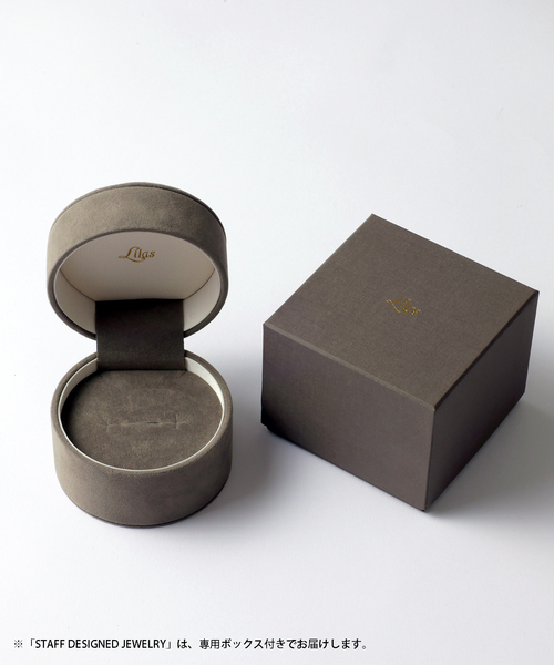 Lilas(リラ)の「《WEB限定》バイカラー2WAYフリンジピアス K10(両耳)(ピアス(両耳用)・レディース・ゴールド・FREE)」の15枚目の写真