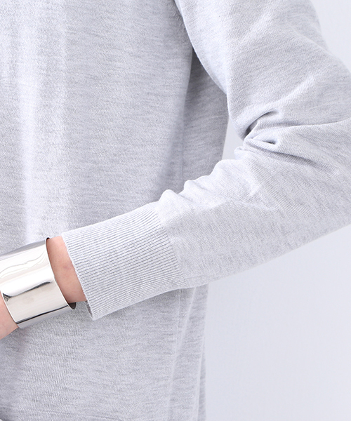 BEAMS LIGHTS Women's(ビームスライツ ウィメンズ)の「【予約】【InRed 5月号 掲載】BEAMS LIGHTS / UVカット コーディガン(カーディガン/ボレロ・レディース・グレー/ネイビー・ONE SIZE)」の4枚目の写真