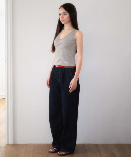 ROSEFRANTZ（ロゼフランツ）の「Wrap V-neck sleeveless [Gray]（Tシャツ/カットソー・レディース・アッシュグレー・OS）」の3枚目の写真
