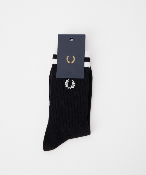 FRED PERRY（フレッドペリー）の「【WEB先行予約】[FRED PERRY/フレッドペリー] ワンポイントロゴ ティップド スポーツソックス(WEB限定)（ソックス/靴下・レディース・ホワイト/オフホワイト/モスグリーン/ブラック・6-8/4-6）」の3枚目の写真