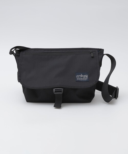 Manhattan Portage BLACK LABEL（マンハッタンポーテージ　ブラックレーベル）の「【SHIPS別注】MANHATTAN PORTAGE BLACK LABEL: メッセンジャーバッグ  S（メッセンジャーバッグ・メンズ・ブラック・ONE SIZE）」の2枚目の写真