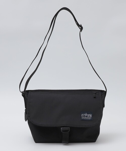 Manhattan Portage BLACK LABEL（マンハッタンポーテージ　ブラックレーベル）の「【SHIPS別注】MANHATTAN PORTAGE BLACK LABEL: メッセンジャーバッグ  S（メッセンジャーバッグ・メンズ・ブラック・ONE SIZE）」の6枚目の写真