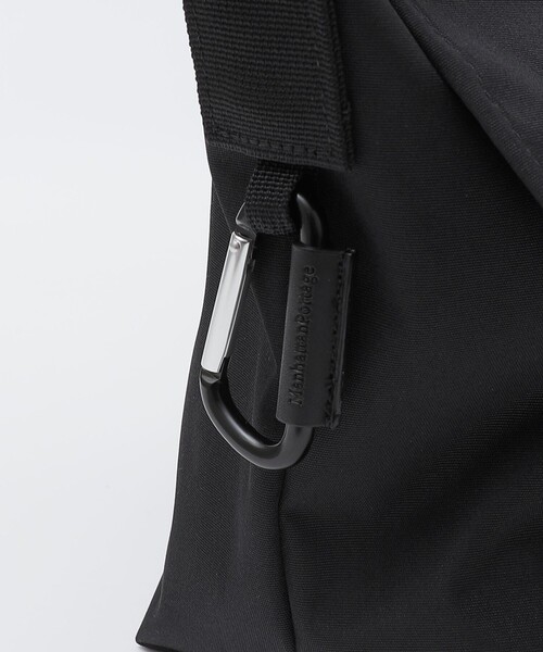 Manhattan Portage BLACK LABEL（マンハッタンポーテージ　ブラックレーベル）の「【SHIPS別注】MANHATTAN PORTAGE BLACK LABEL: メッセンジャーバッグ  S（メッセンジャーバッグ・メンズ・ブラック・ONE SIZE）」の8枚目の写真