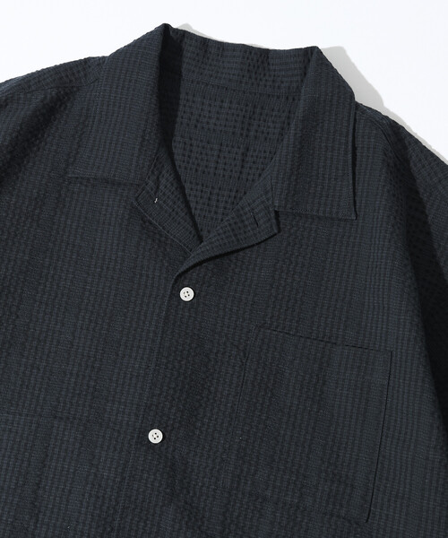 FREAK'S STORE(フリークスストア)の「シアサッカー スピンドル オープンカラー 半袖シャツ(シャツ/ブラウス・メンズ・ブラウン/オフホワイト/ブラック/サックスブルー・MEDIUM/LARGE)」の5枚目の写真